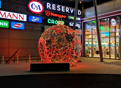 Konstrukcja bombki z przejściem Galeria Glogovia (5)