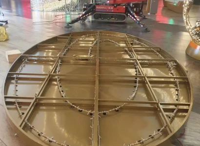 Konstrukcja żyrandoli - centrum handlowe Słowenia (6)