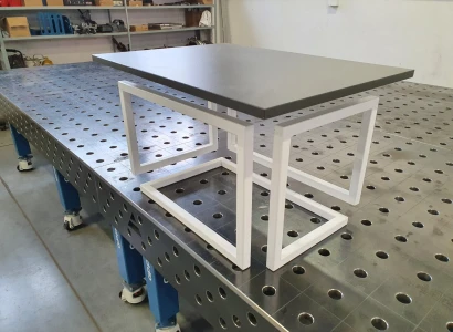 Konstrukcje stolików w stylu loft (4)